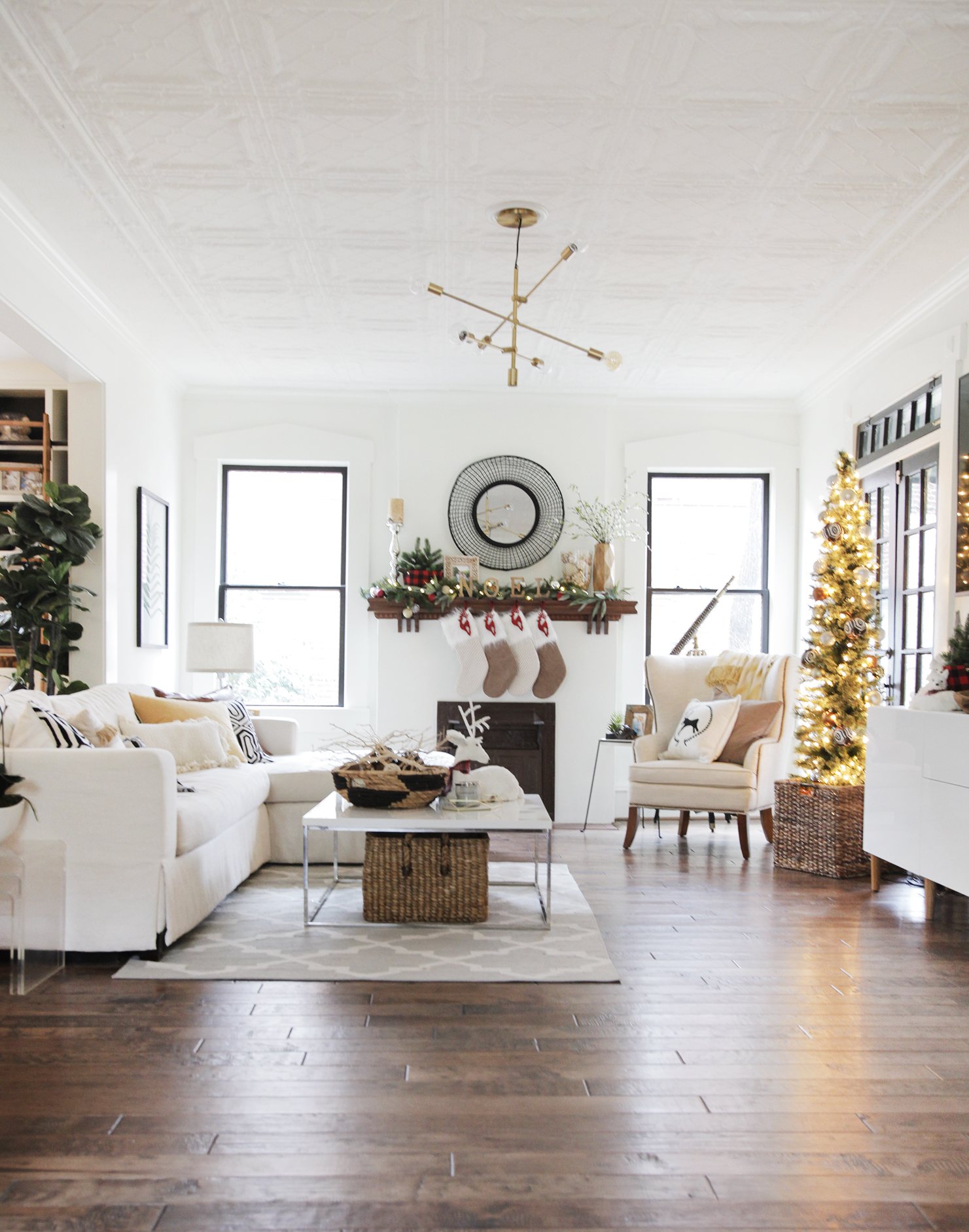 Create a Warm and Inviting Home for the Holidays