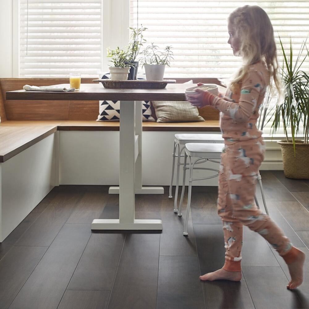 Shaw Magnificent Western Walnut